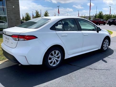Used 2024 Toyota Corolla LE FWD image 6