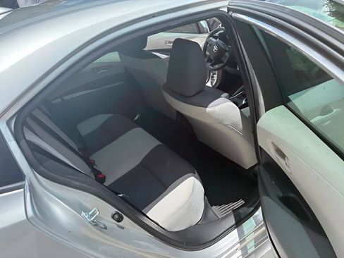 Used 2026 Toyota Corolla LE FWD image 10