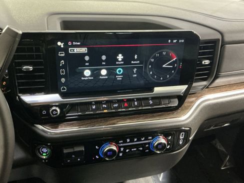 Used 2024 GMC Sierra 3500 SLE image 26