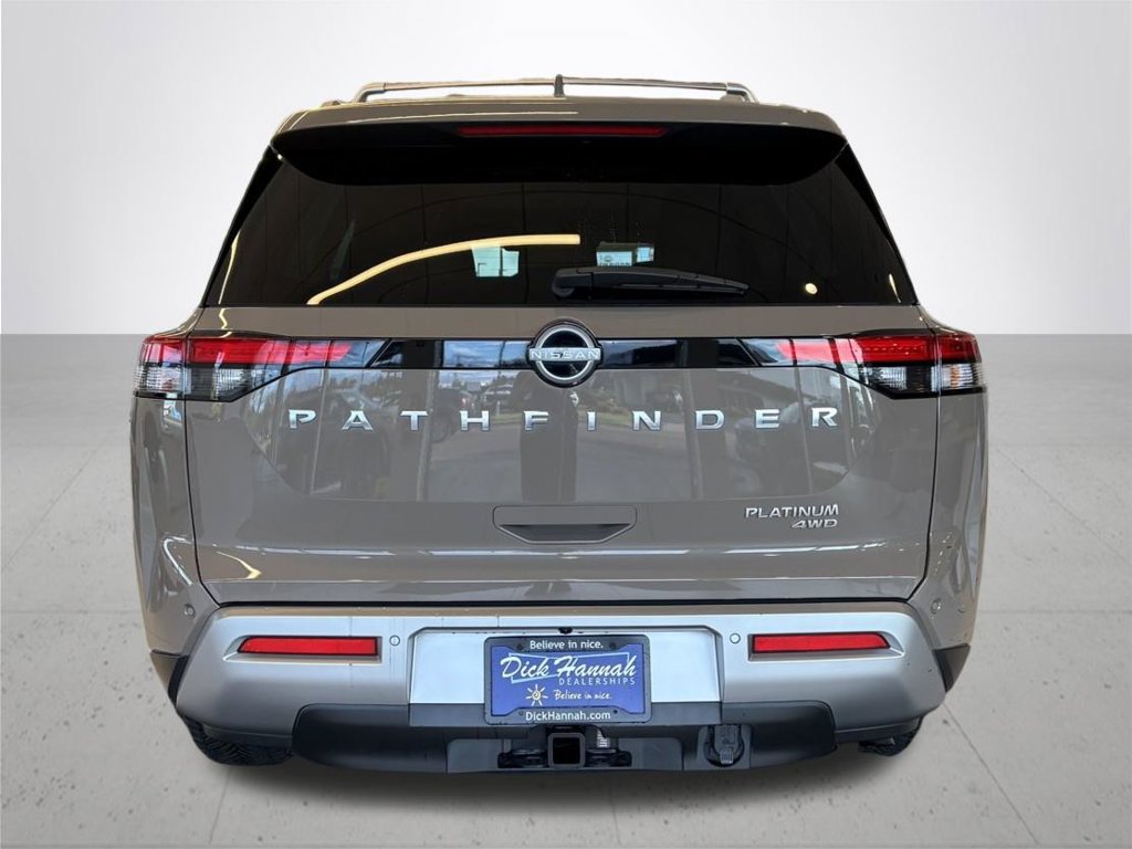 Used 2023 Nissan Pathfinder Platinum AWD/4WD image 8