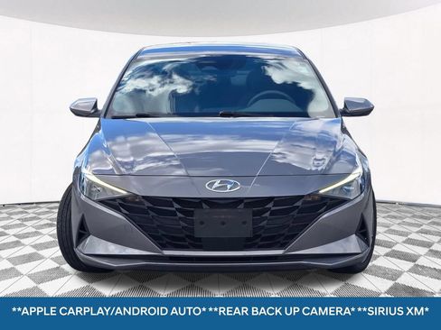 Used 2023 Hyundai Elantra SEL w/ Convenience Package FWD image 4