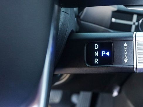 Used 2025 Hyundai Santa Fe Limited image 26