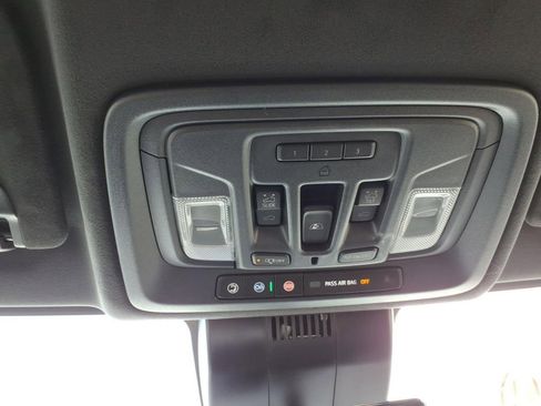 Used 2026 GMC Sierra 2500 AT4X AWD/4WD image 29