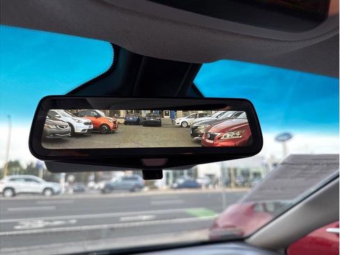 Used 2018 Chevrolet Bolt Premier w/ Driver Confidence II Package image 22