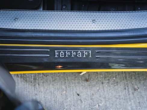 Used 2015 Ferrari 458 Speciale A RWD image 37