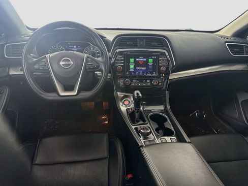 Used 2023 Nissan Maxima SL FWD image 17