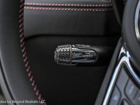 New 2025 Bentley Flying Spur Plug-In Hybrid image 44