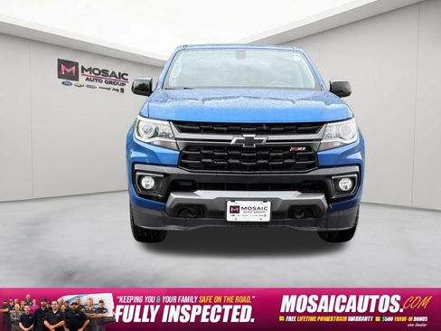 Used 2022 Chevrolet Colorado Z71 AWD/4WD image 2