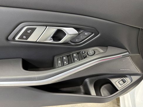 Used 2023 BMW M340i xDrive image 13