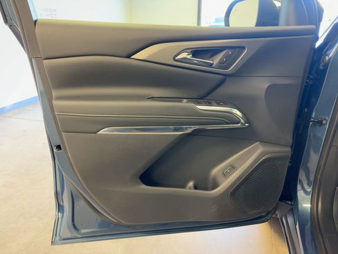 New 2026 Chevrolet Traverse LT w/ Sun and Wheel Package image 20