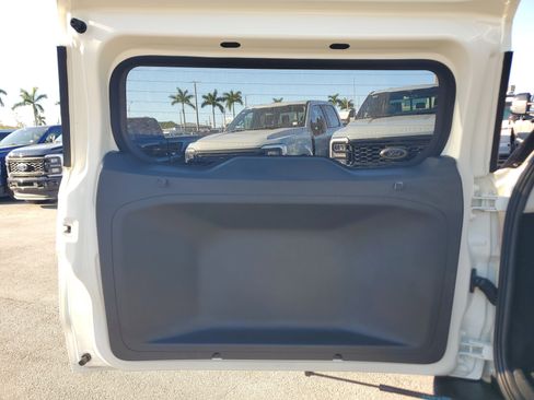 Used 2021 Ford EcoSport SE image 15