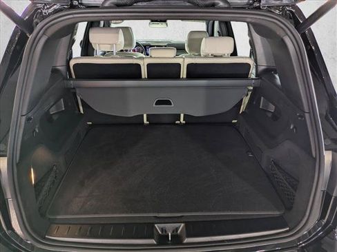 Used 2026 Mercedes-Benz GLB 250 image 10