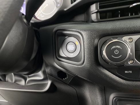 New 2026 Jeep Gladiator Sport image 21