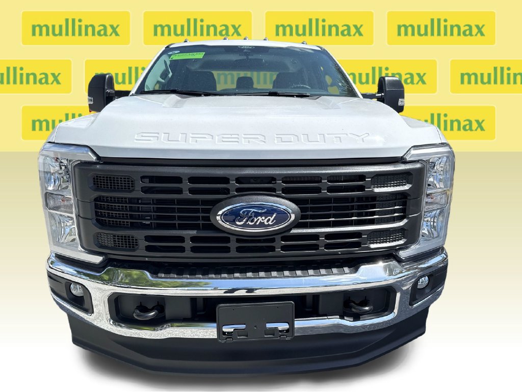 New 2026 Ford F350 XL w/ XL Chrome Package AWD/4WD image 11