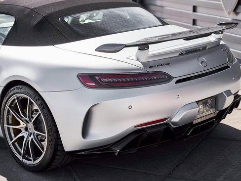 Used 2020 Mercedes-Benz AMG GT R image 17
