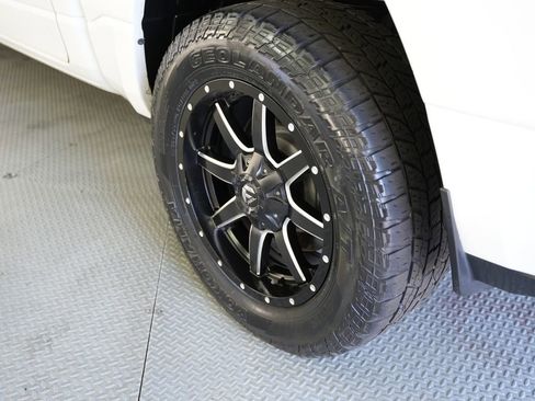 Used 2019 RAM 1500 Big Horn AWD/4WD image 60