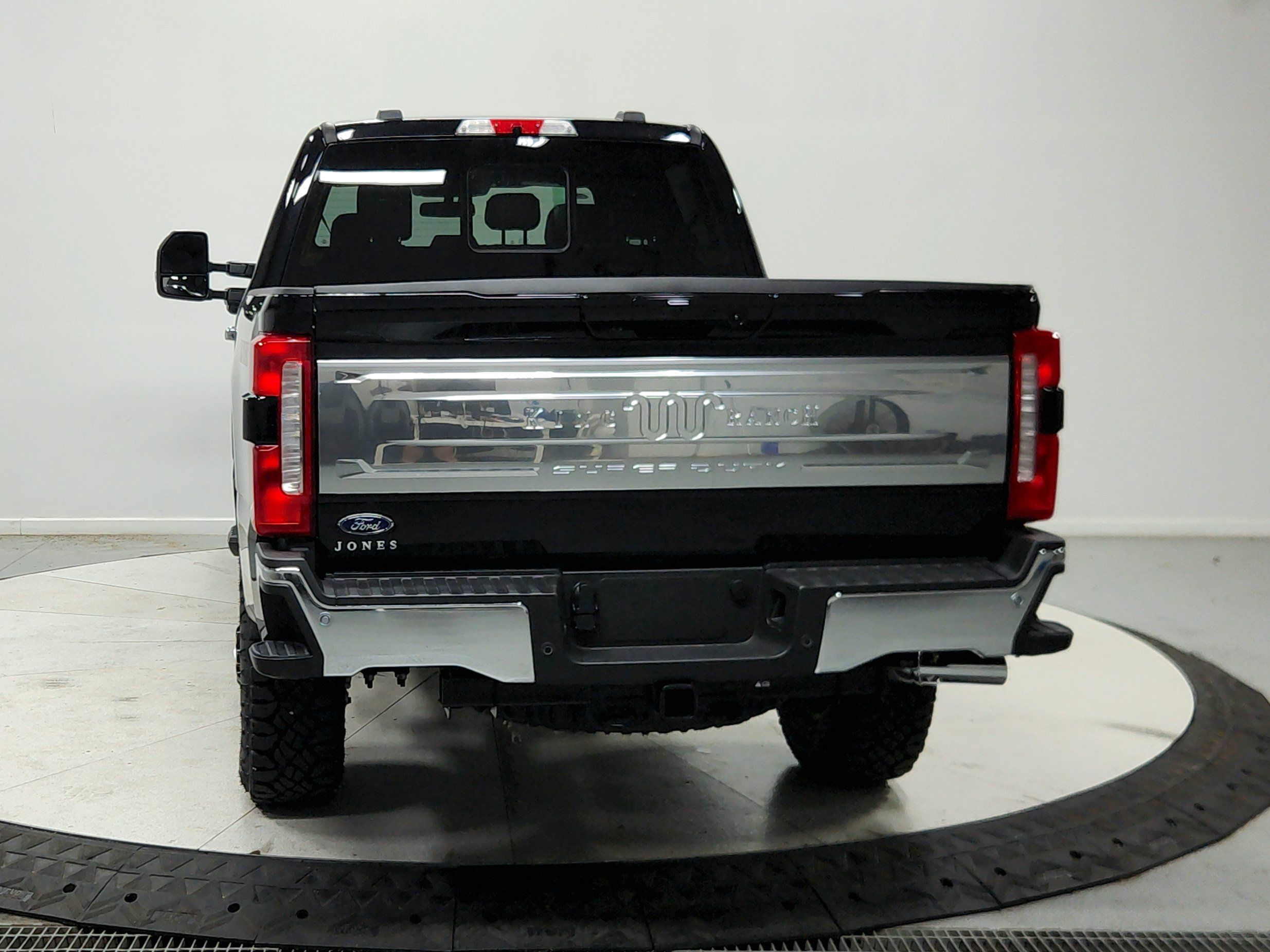 New 2026 Ford F250 King Ranch w/ Tremor Off-Road Package AWD/4WD image 7