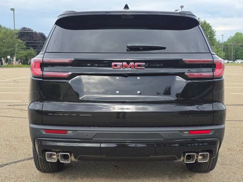 New 2026 GMC Acadia Elevation w/ Black Edition AWD/4WD image 16