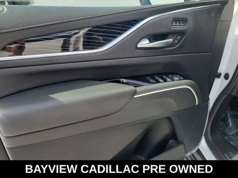 Used 2021 Cadillac Escalade Sport w/ LPO, Illumination Package AWD/4WD image 21