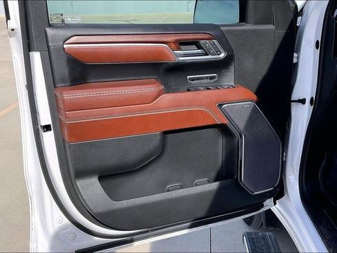 Used 2023 GMC Sierra 1500 Denali Ultimate image 29