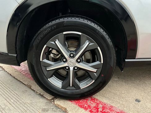 Used 2025 Honda HR-V EX-L image 9