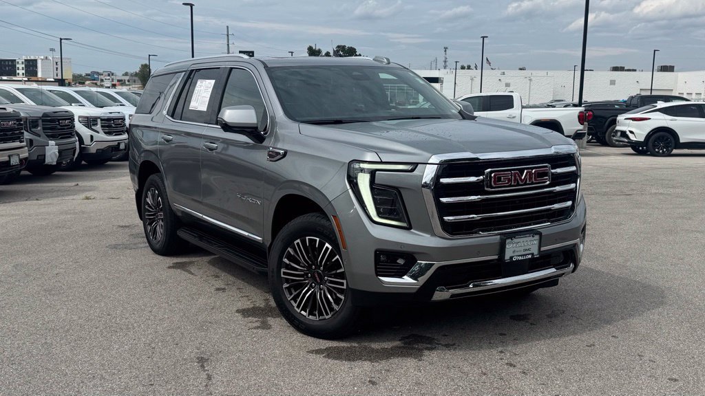 Used 2025 GMC Yukon Elevation w/ LPO, Get Active Package AWD/4WD image 2