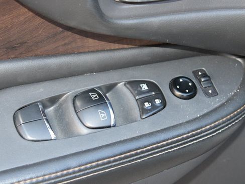 Used 2021 Nissan Murano Platinum image 22