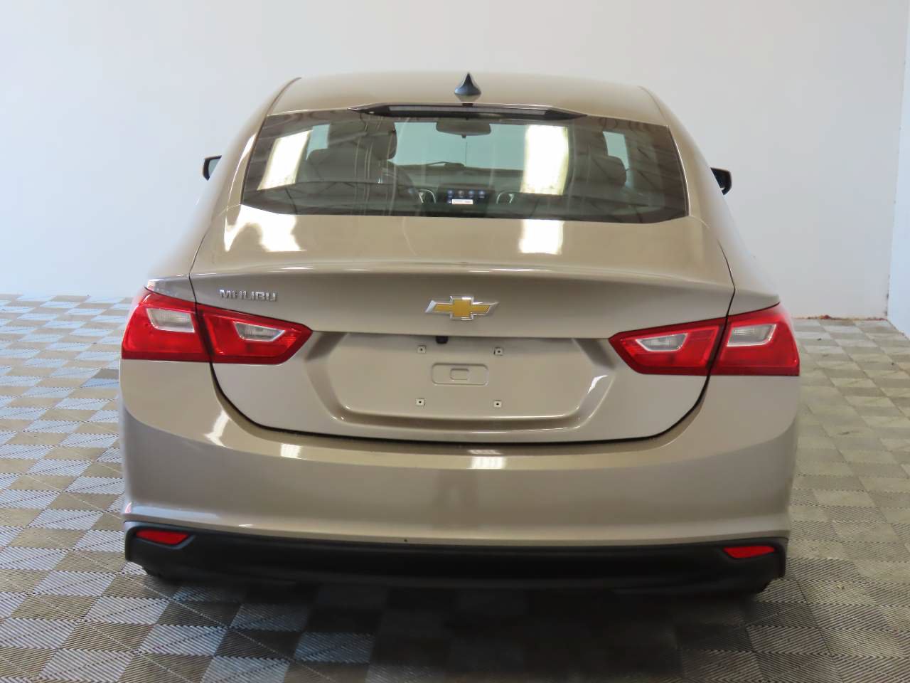 Certified 2024 Chevrolet Malibu LS FWD image 4