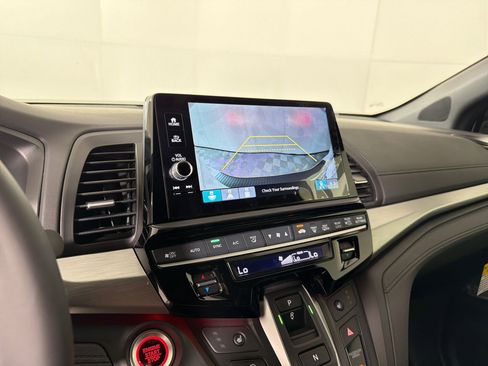 New 2026 Honda Odyssey Sport-L image 24