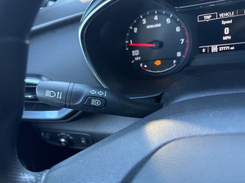 Used 2022 Chevrolet TrailBlazer LT w/ Convenience Package image 34