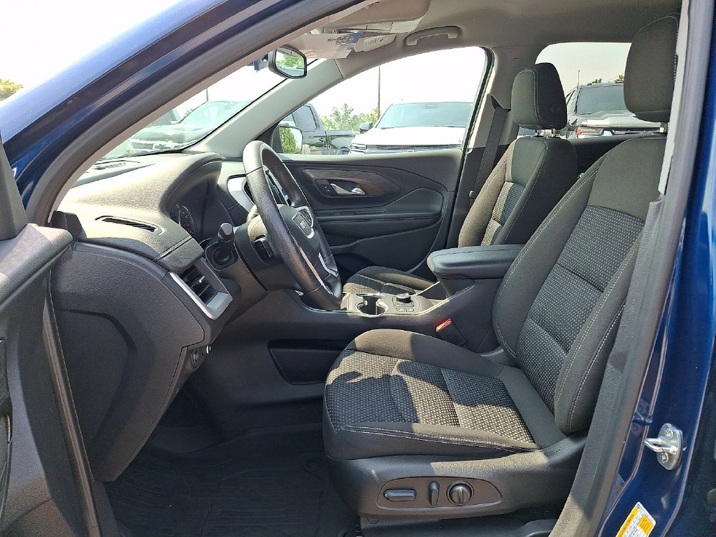Used 2023 GMC Terrain SLE w/ Driver Convenience Package AWD/4WD image 15