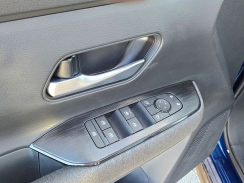 New 2026 Nissan Kicks SV w/ SV Premium Package AWD/4WD image 19