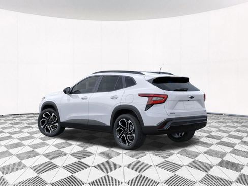 New 2026 Chevrolet Trax RS w/ Sunroof Package FWD image 6
