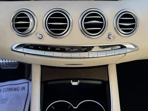 Used 2015 Mercedes-Benz S 550 4MATIC Coupe w/ Sport Package image 15