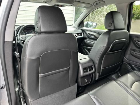 Certified 2024 GMC Terrain SLT AWD/4WD image 16