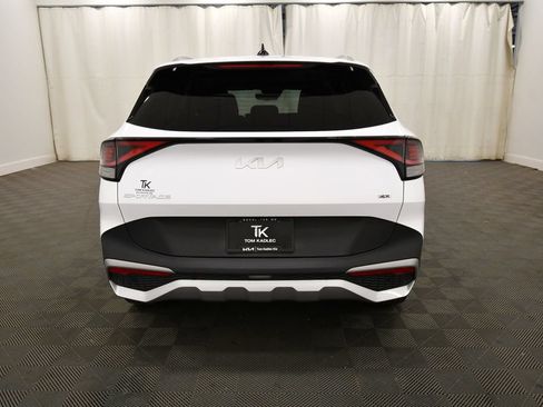 Certified 2023 Kia Sportage EX AWD/4WD image 6