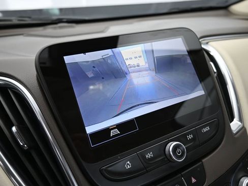 Used 2024 Chevrolet Malibu LT FWD image 27