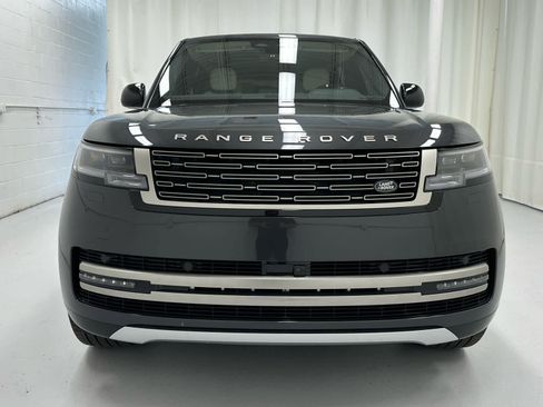 Used 2026 Land Rover Range Rover Long Wheelbase SE AWD/4WD image 5