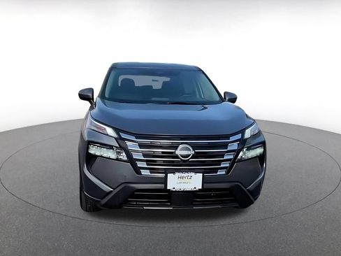 Used 2025 Nissan Rogue SV AWD/4WD image 4