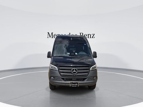 New 2026 Mercedes-Benz Sprinter 2500 image 3