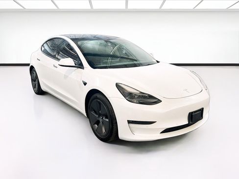 Used 2022 Tesla Model 3 Long Range AWD/4WD image 3