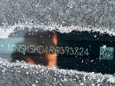 Used 2024 Chevrolet Tahoe Premier w/ Premium Package image 3