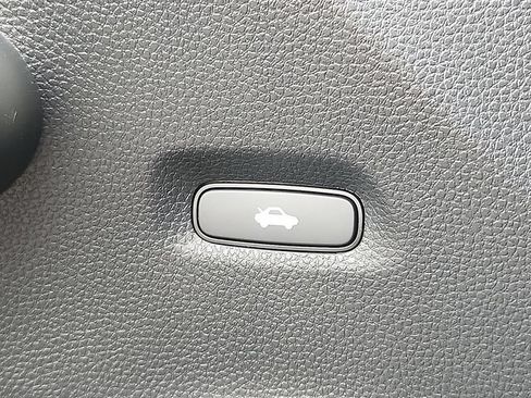 Used 2023 Honda Civic Sport image 26