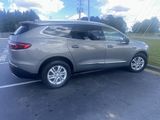 Used 2019 Buick Enclave Essence image 2