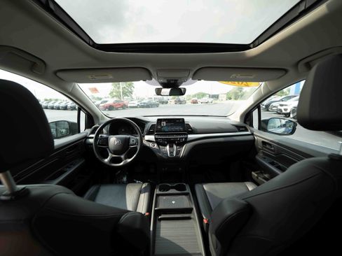 Used 2025 Honda Odyssey EX-L image 19