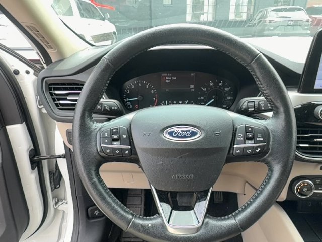 Used 2020 Ford Escape SEL AWD/4WD image 14