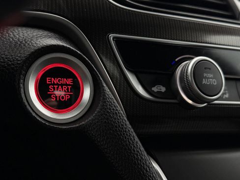 Certified 2020 Honda Accord Sport image 17