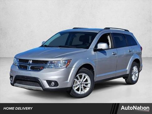 Used 2014 Dodge Journey SXT w/ Flexible Seating Group image 1