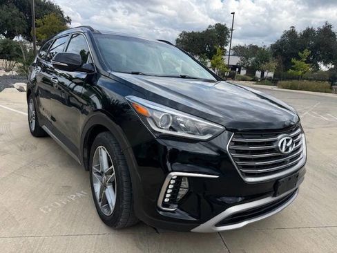 Used 2018 Hyundai Santa Fe Limited w/ Cargo Package FWD image 9