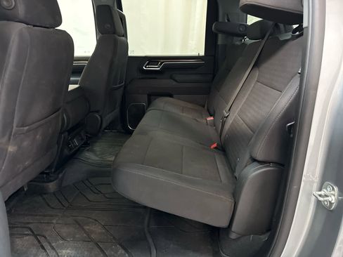 Certified 2025 Chevrolet Silverado 2500 LT w/ Convenience Package image 12